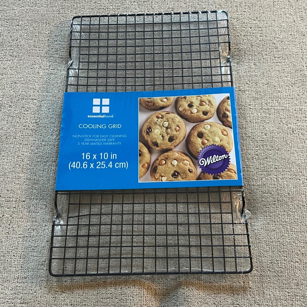 Essential Home Wilton Non-Stick Cooling Grid Rack 16 x 10 Black Baking Tool